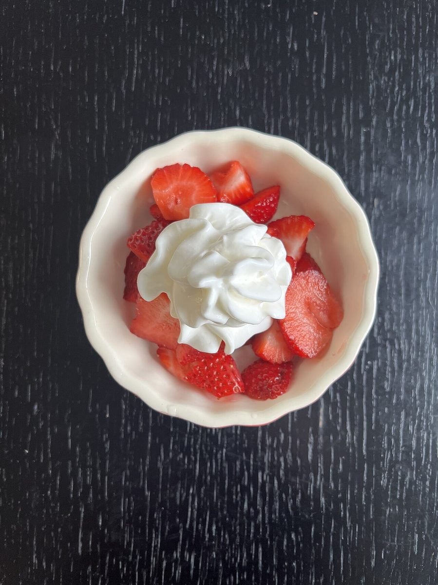 Fresas con crema y nata